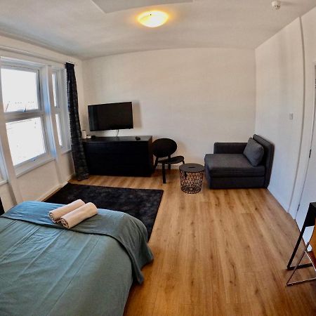 Lovely One Bedroom Flat 伦敦 外观 照片