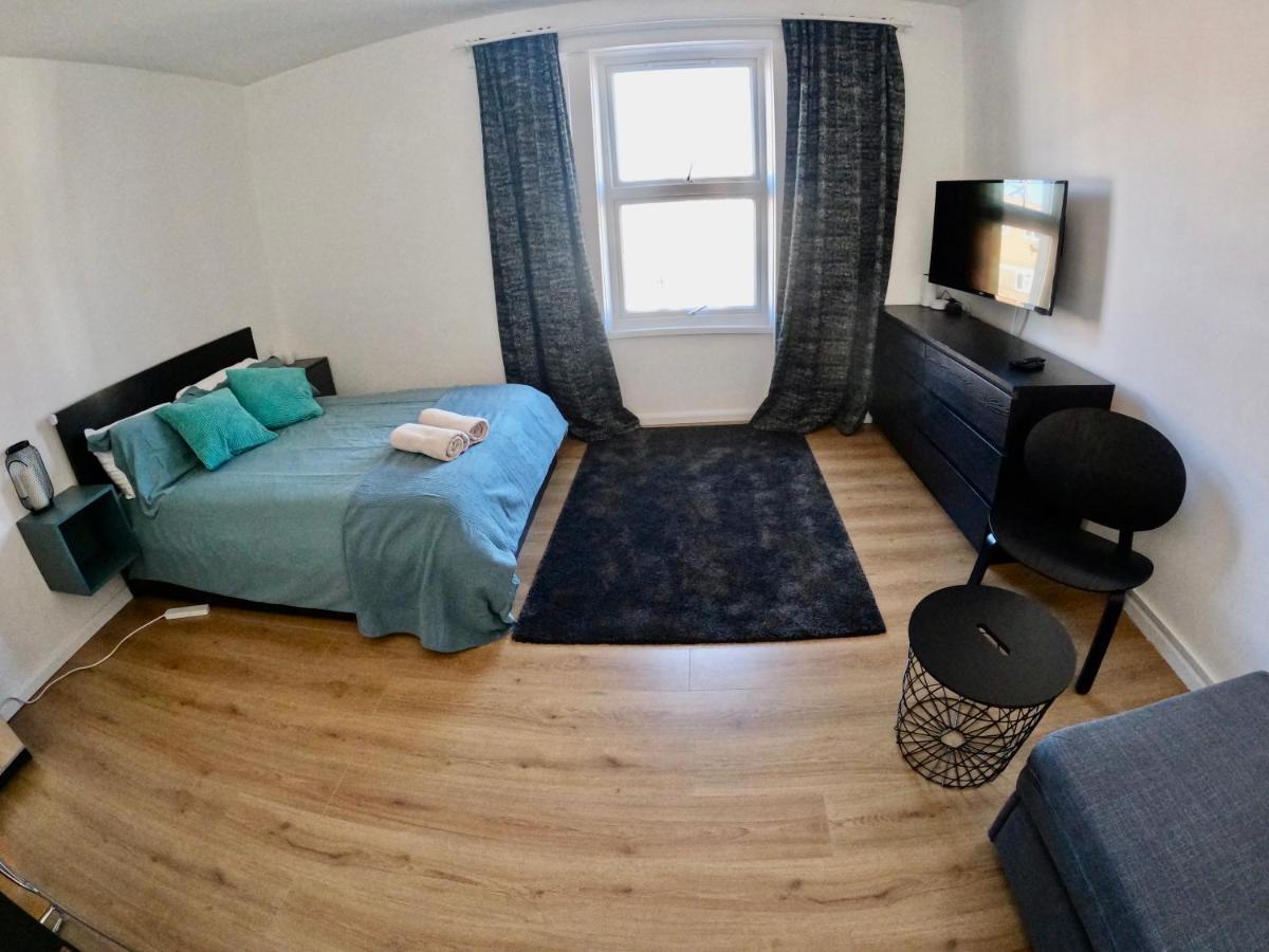 Lovely One Bedroom Flat 伦敦 外观 照片